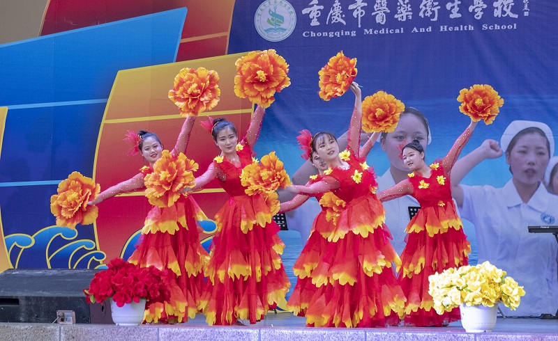 2019年毕业晚会演出2.jpg
